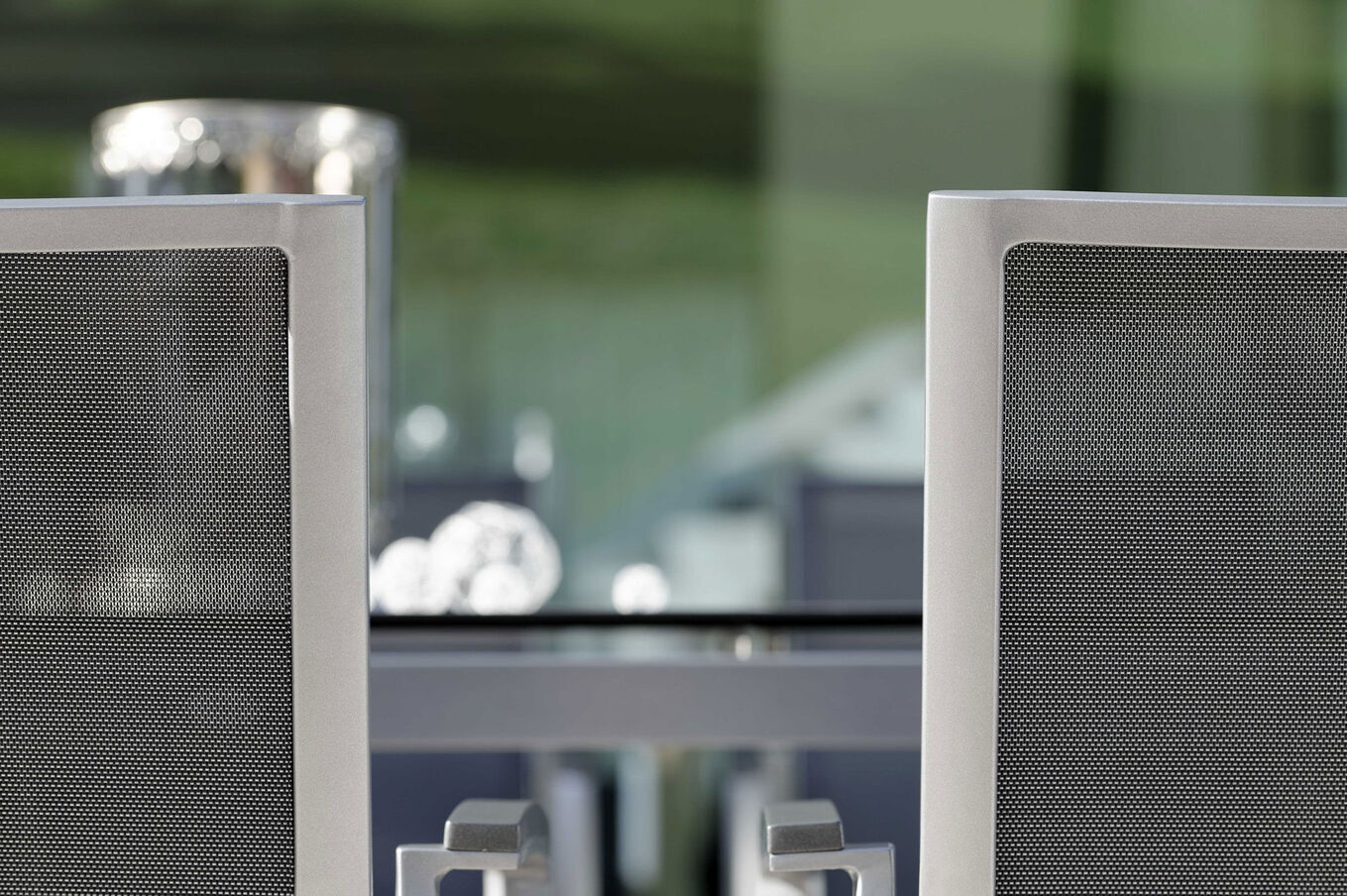 21913  6 f242fd098899e44f26051575596b7404701901a1