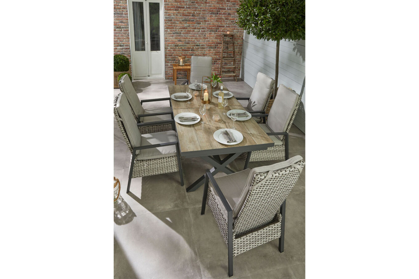 22673  3 8f5fc30206394ee92fa970b6c7d564d04cd62ed8