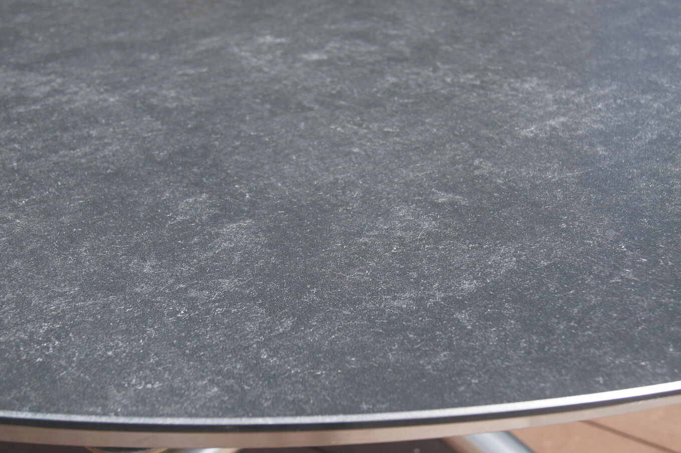 24038  8 ea6d36261f1b42207b0212e19bd727bdbad54301