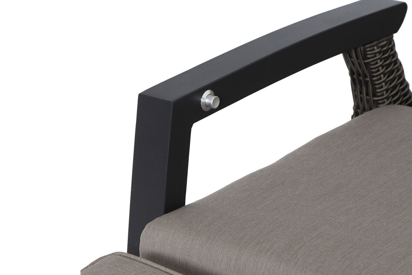 22118  6 9196ef433a01f815e4edceb0b7d2e26b807b5e42