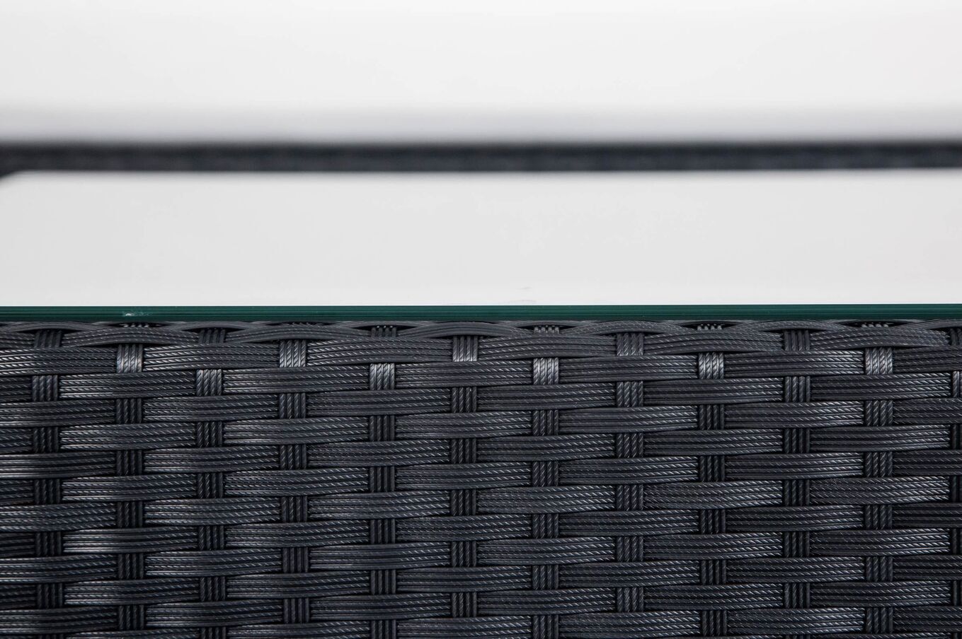 18226-BOX-B  8 d058769f9b17c4dd88d399536d7eb53b58928480