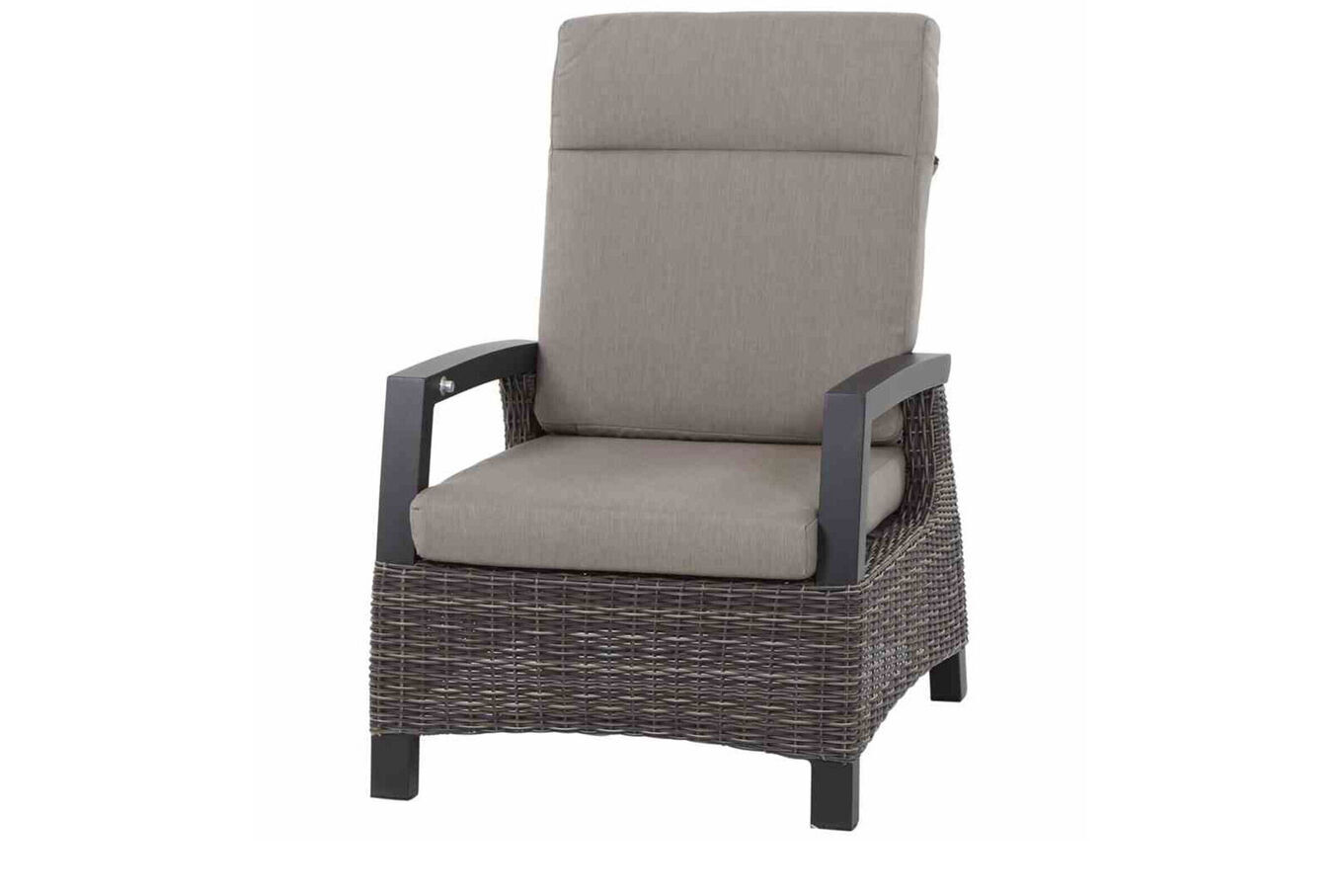 20203  1 81871126b6be460d2fe2679809ee8e2207d03307