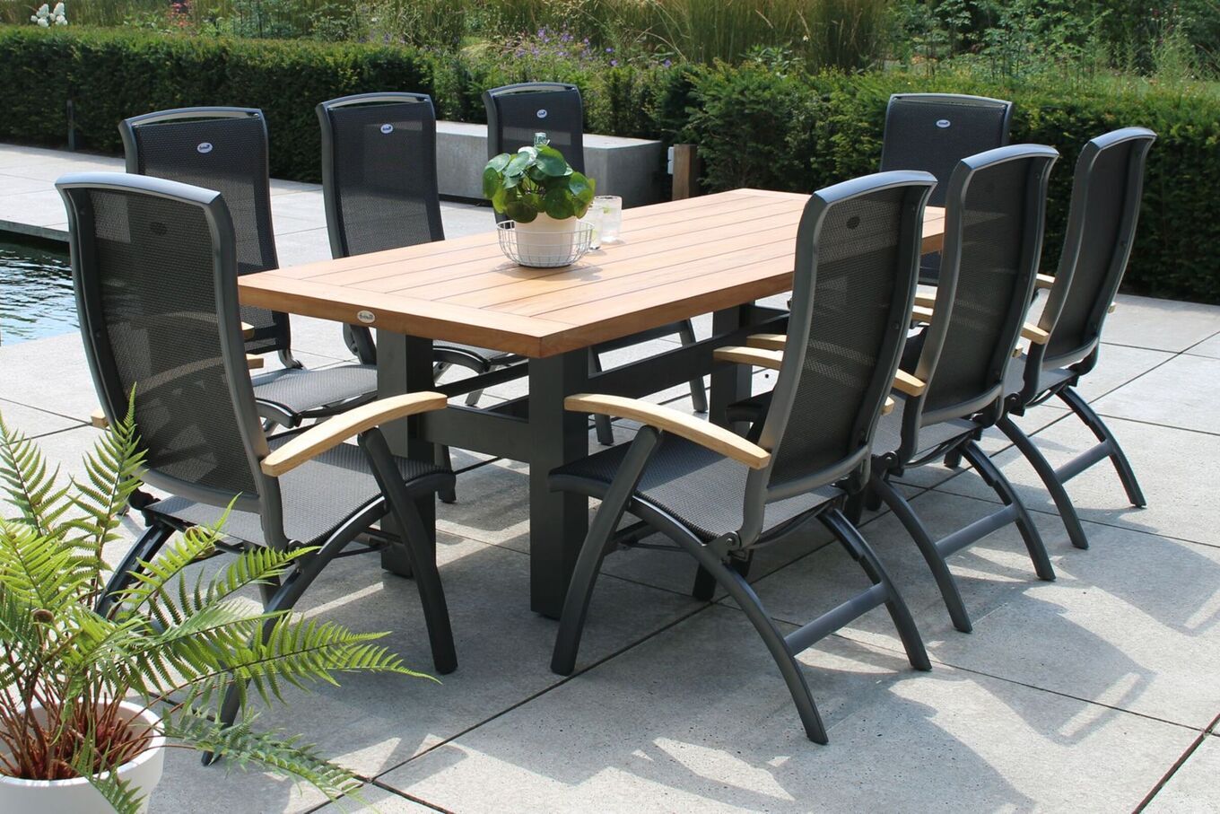 19032  1 d3c4aa01bc8400ae6b3c0f10553ee9bdbee2bd80