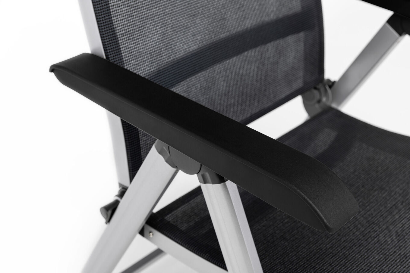 30903  8 1850e9821f7b4c4eddc84f690a0a6ae3f5dd335a