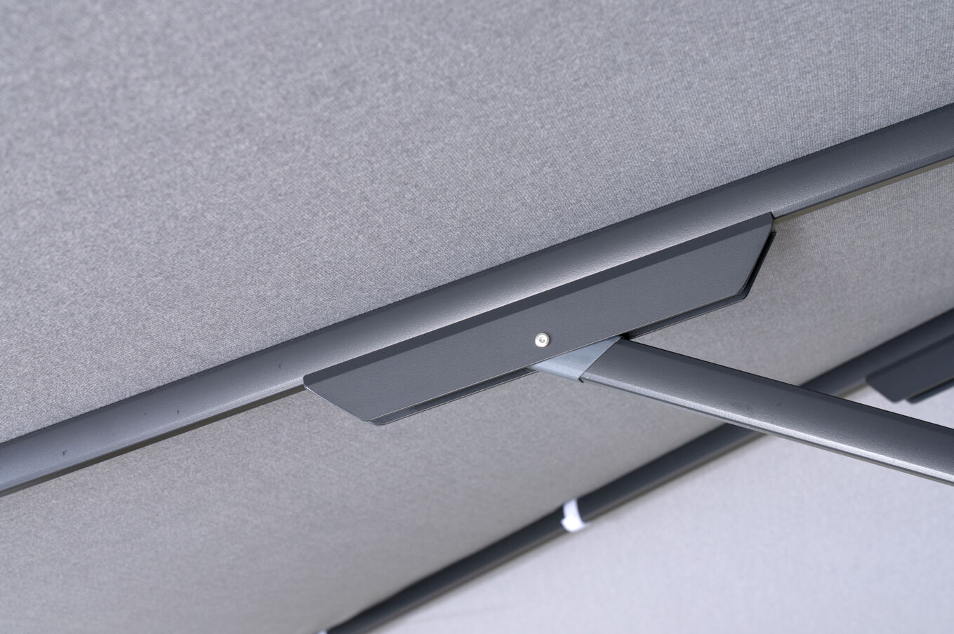 34683  bD8pc0soI e796af4f6642407154361b9745a071da8a1c0732