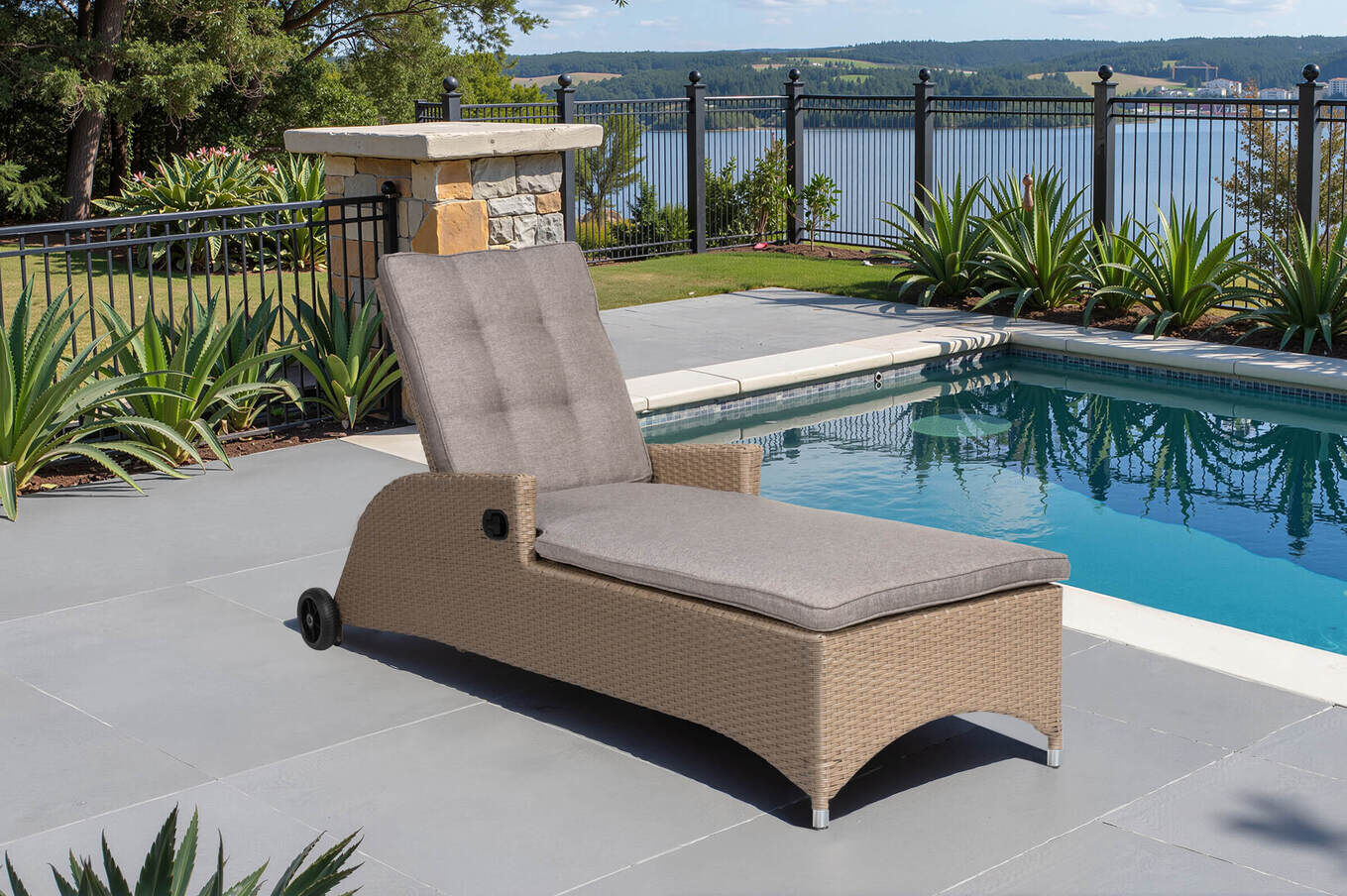 20165  brfi1Jw2Q ce4c81a458441fff5c0b956d4c2b0c96d372568f