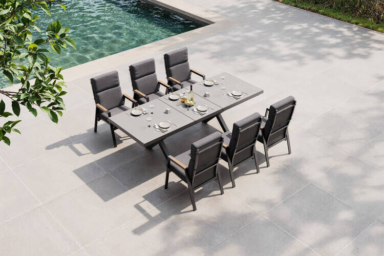 81259  bZru8Exo8 da39c12a883a48fdbf4297f1d1ad56925a929f8a