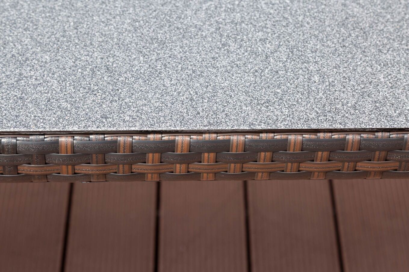 20665  9 ecf7f09d872b22b964ba525e9f592a88a58136ff