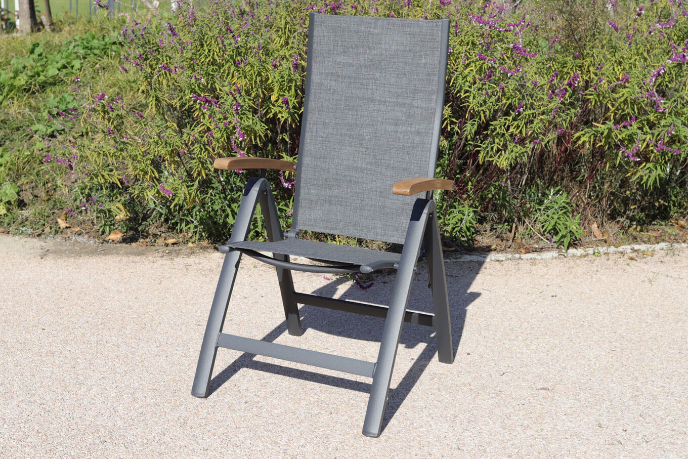 23554  2 f17e15417bc1ae512c264a8083f305408dbc277c