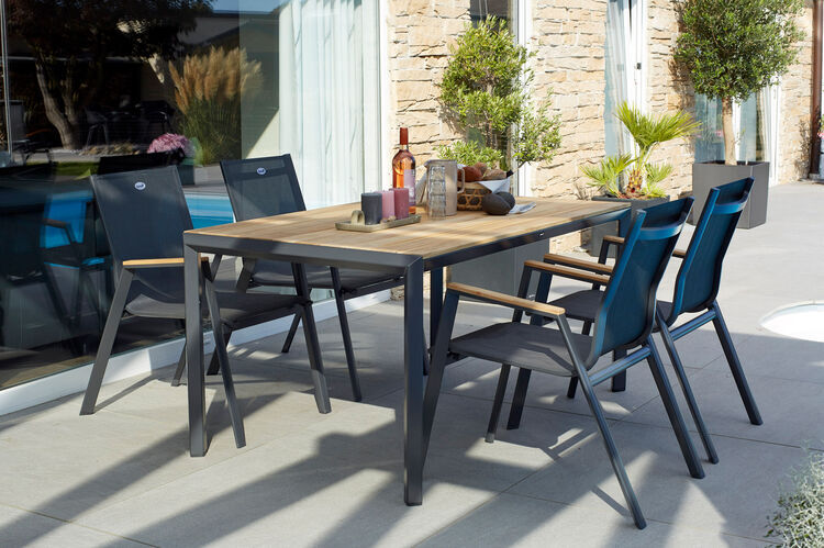 23305  1 084030ee10e4c13372eb20590713fcf880ead2a3