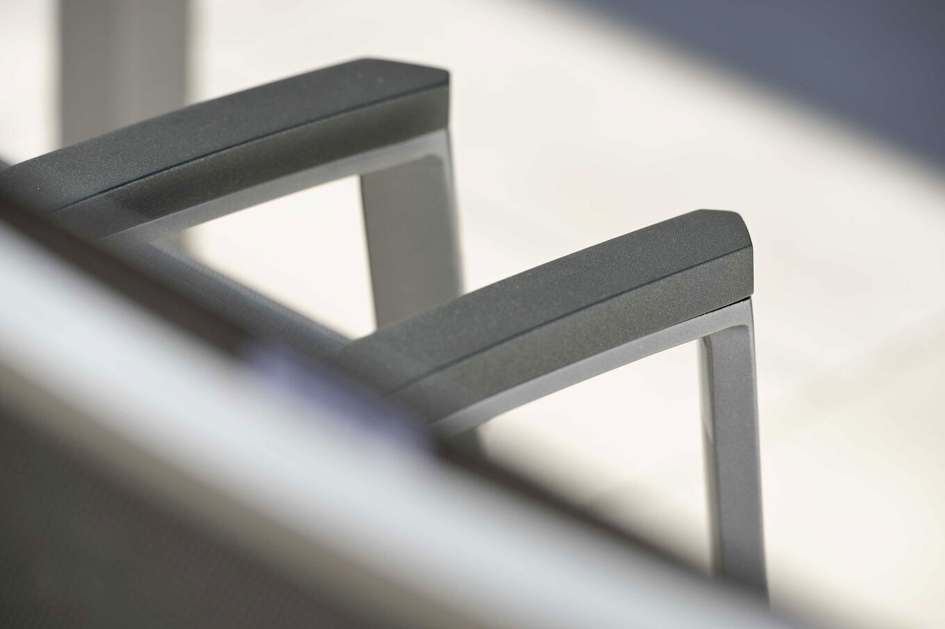 21913  4 b8a7bc3e0962d94f6f7bec752d5ca08624a48884