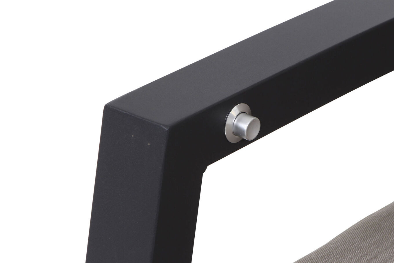 22102  6 895bfde2a2f5706f327157b59db4a41920068adc