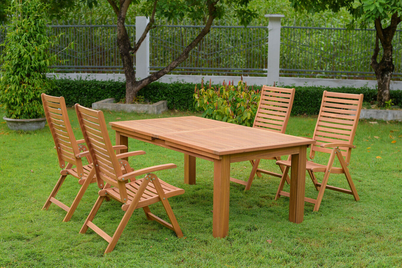 20643  bmdggYSi5 b4a9ae17231761502fc26c5b016597d88557bde4