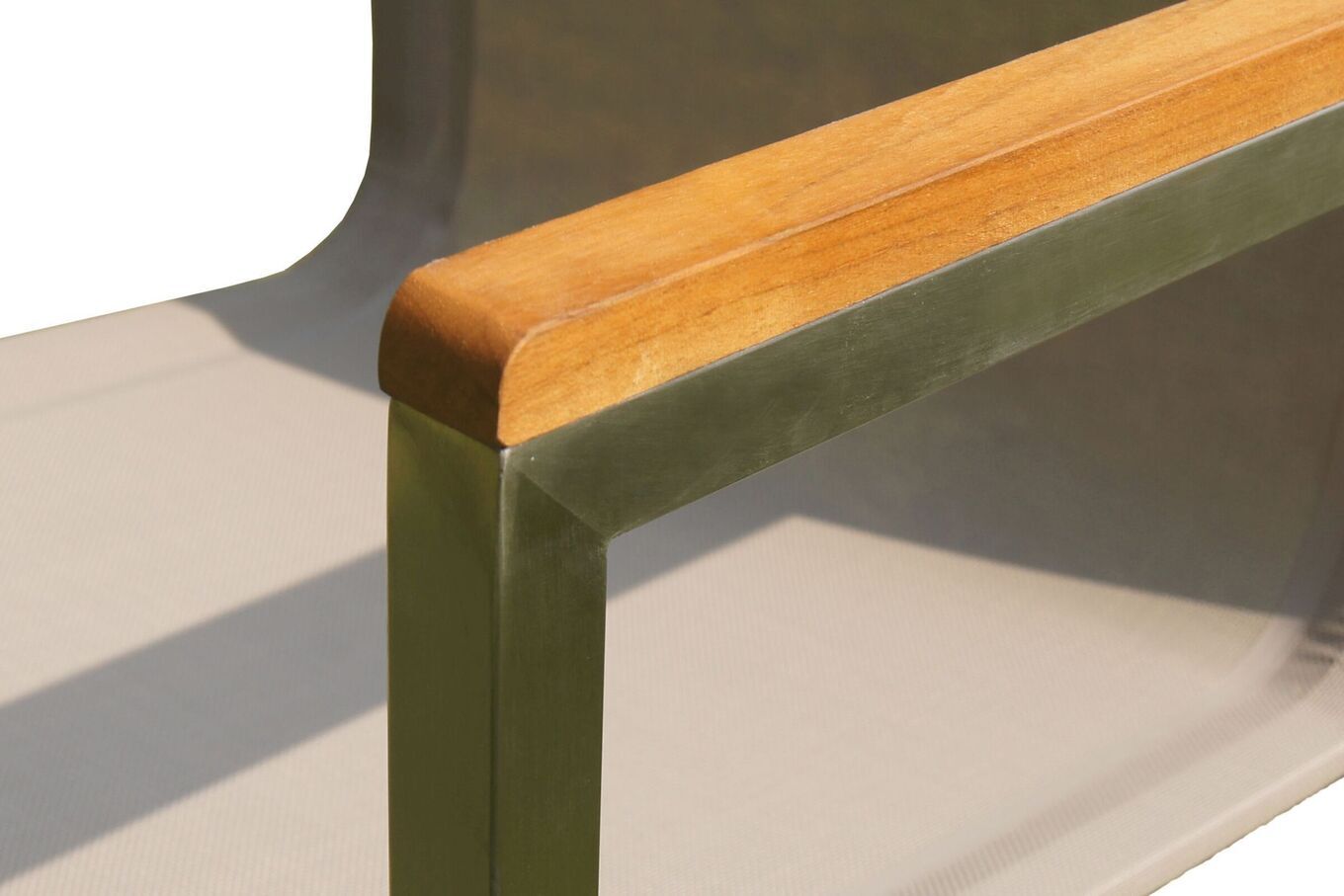 14213  15 60e1435d4aa3ba3ed7e2e327d5ea790e4c544990