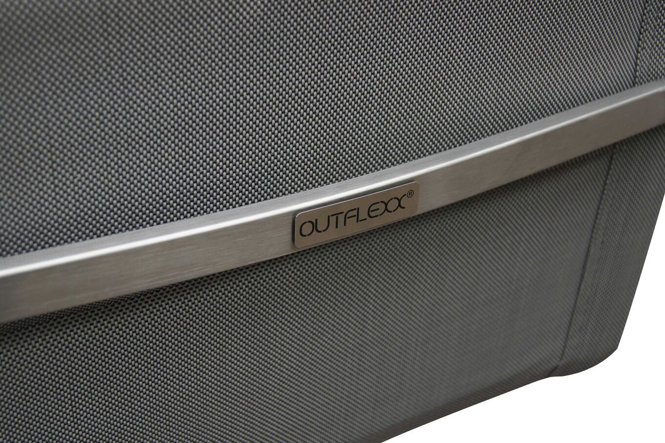 14195  4 28646deb88b148008db8042b580cb7c140096571