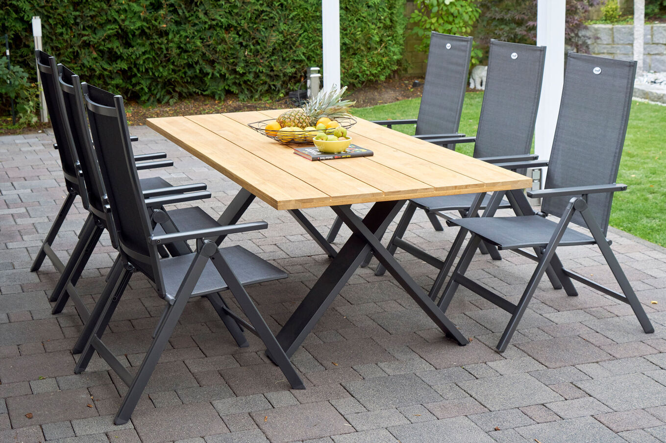 21175  1 ab76dd83987e9a4e16d780afd1385676c2caf318