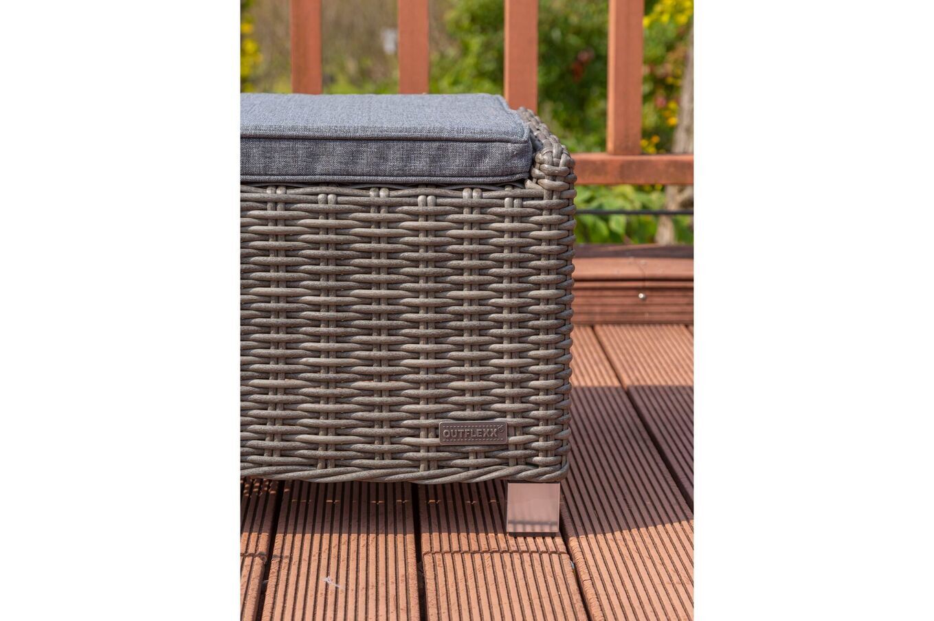 20898  15 ceb80bcc0bd9ead833490213a261d419422ca141