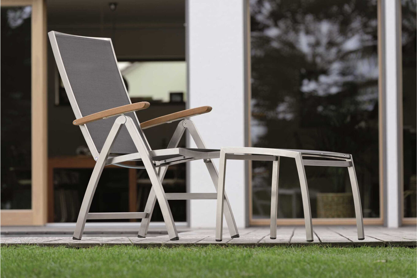 22466  8 6cdd38025badb0814fc601fd2f4cbd767953d14e