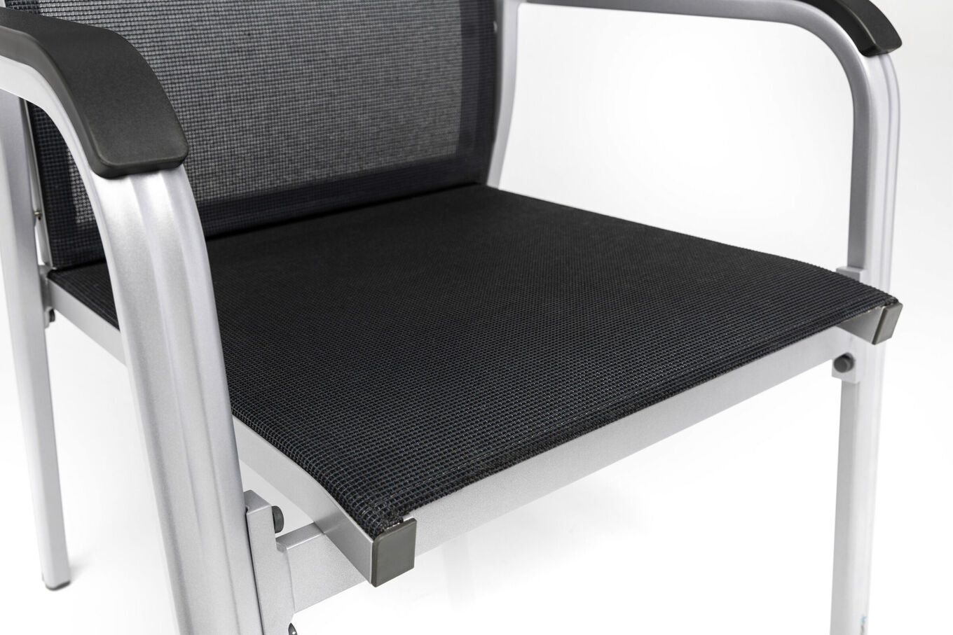 31563  6 cf3abeffc9f090f7c19144e9f5621fec49d6263a