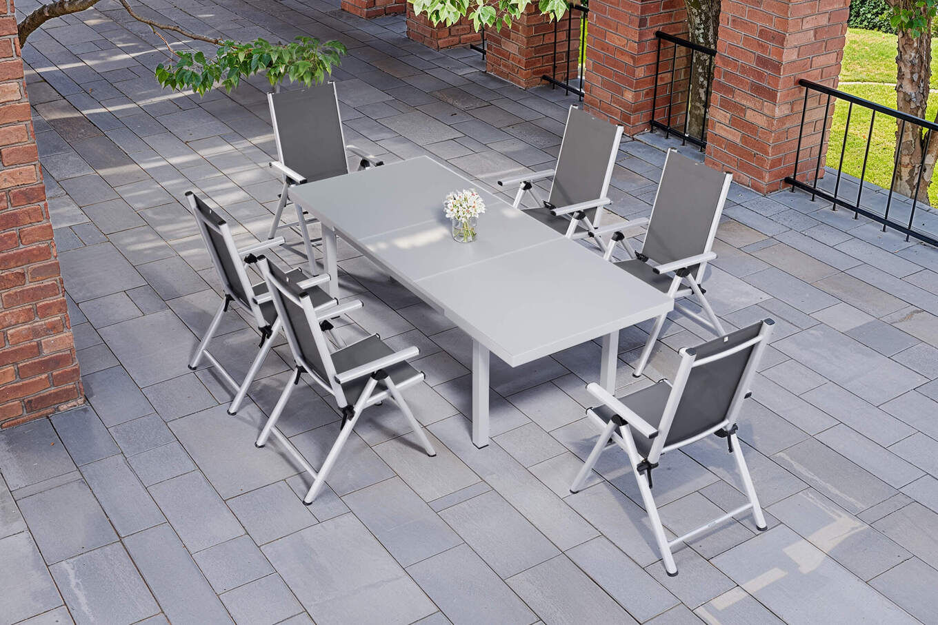 81342  bEE8U2BgR 3fefa70823cc9dd30d013f081e86f8760548e882