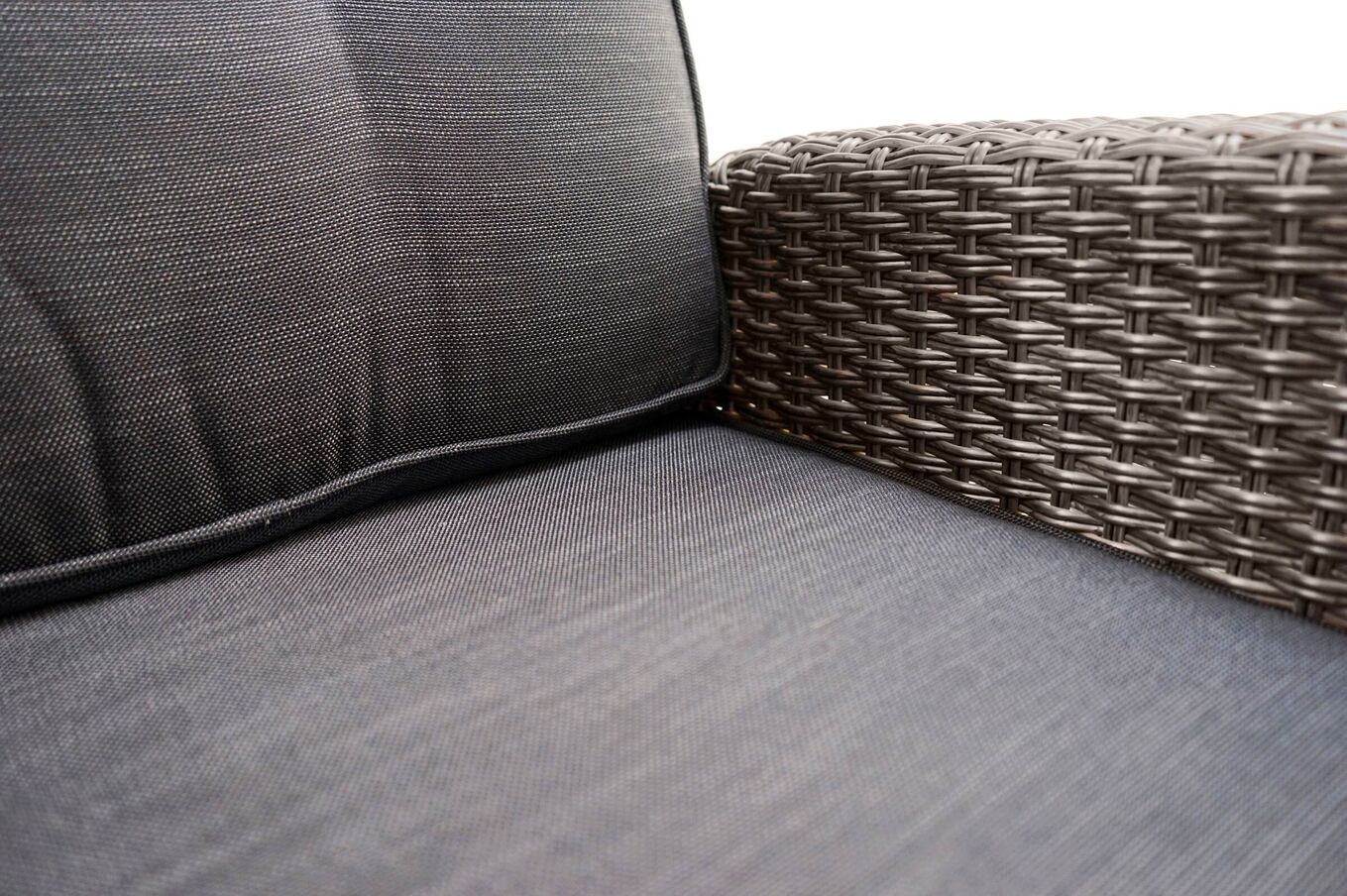 18205  6 686bbb95dda843bcfb65f37f2993af4728e088bb