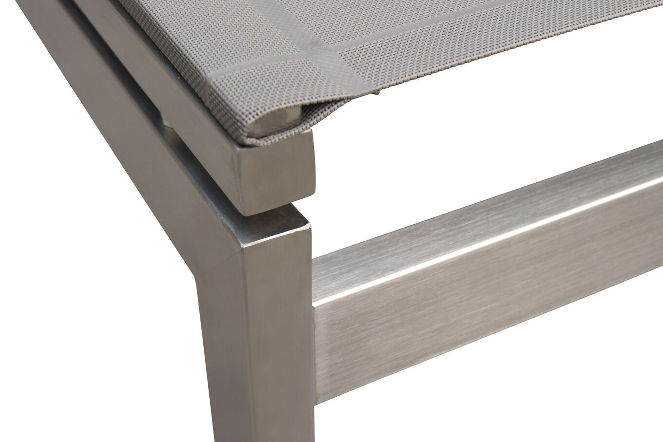 7100-4  9 55a083733002cd9d9f0f5474af5e2489d595430e