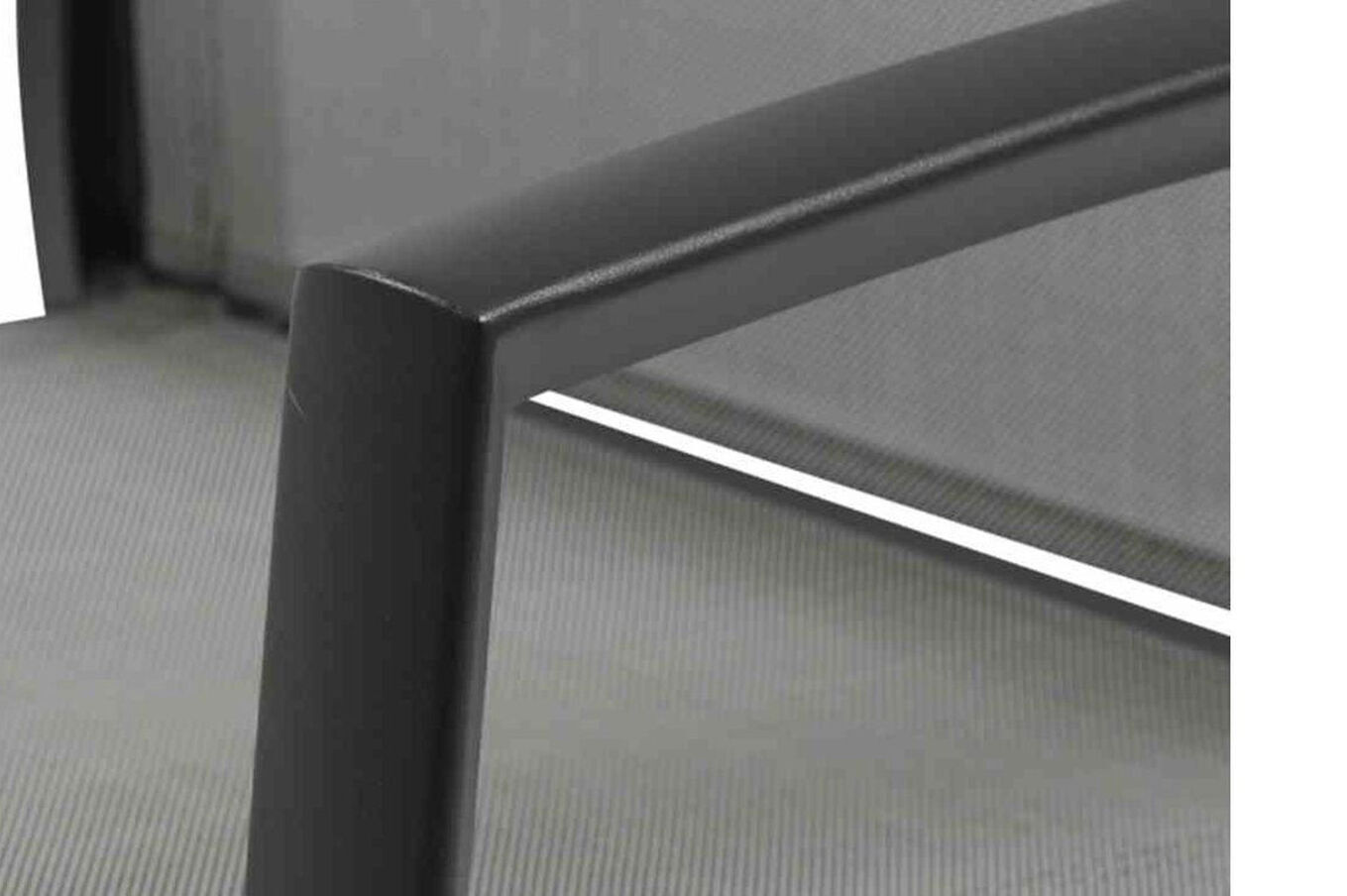 23773  8 23af5ca65b87e76481574c31442af2bf90639788