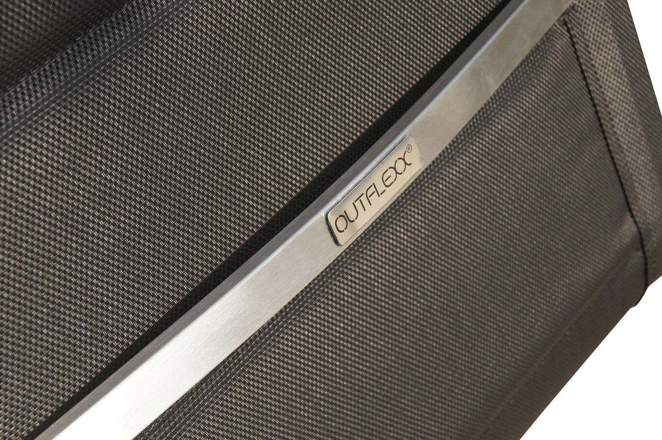 24039  11 719259d49a995b4fb358c95496029e179389daf2