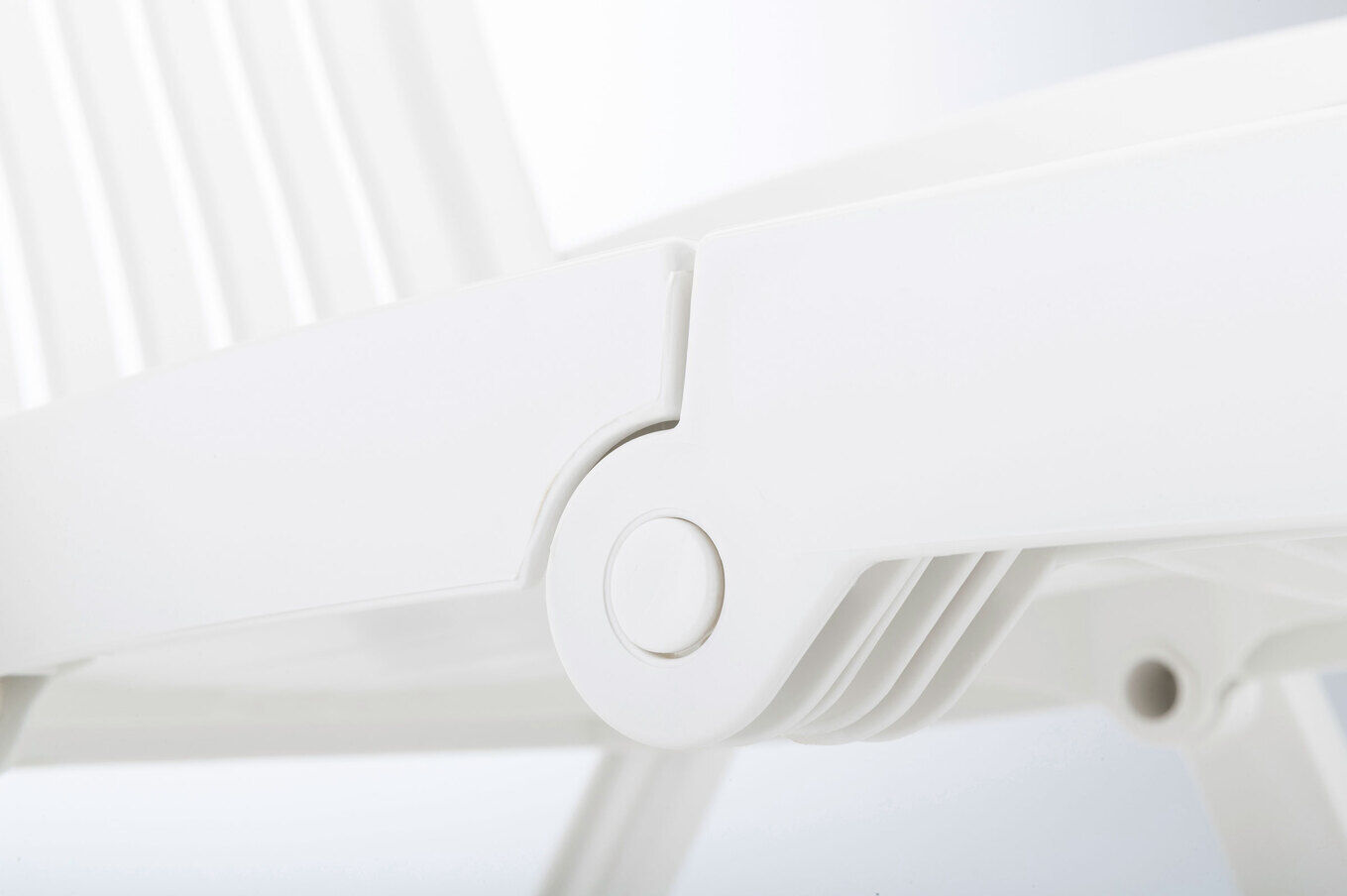 10995-1  7 cf960ed52f19b45497fa950cb89868693856b8ea