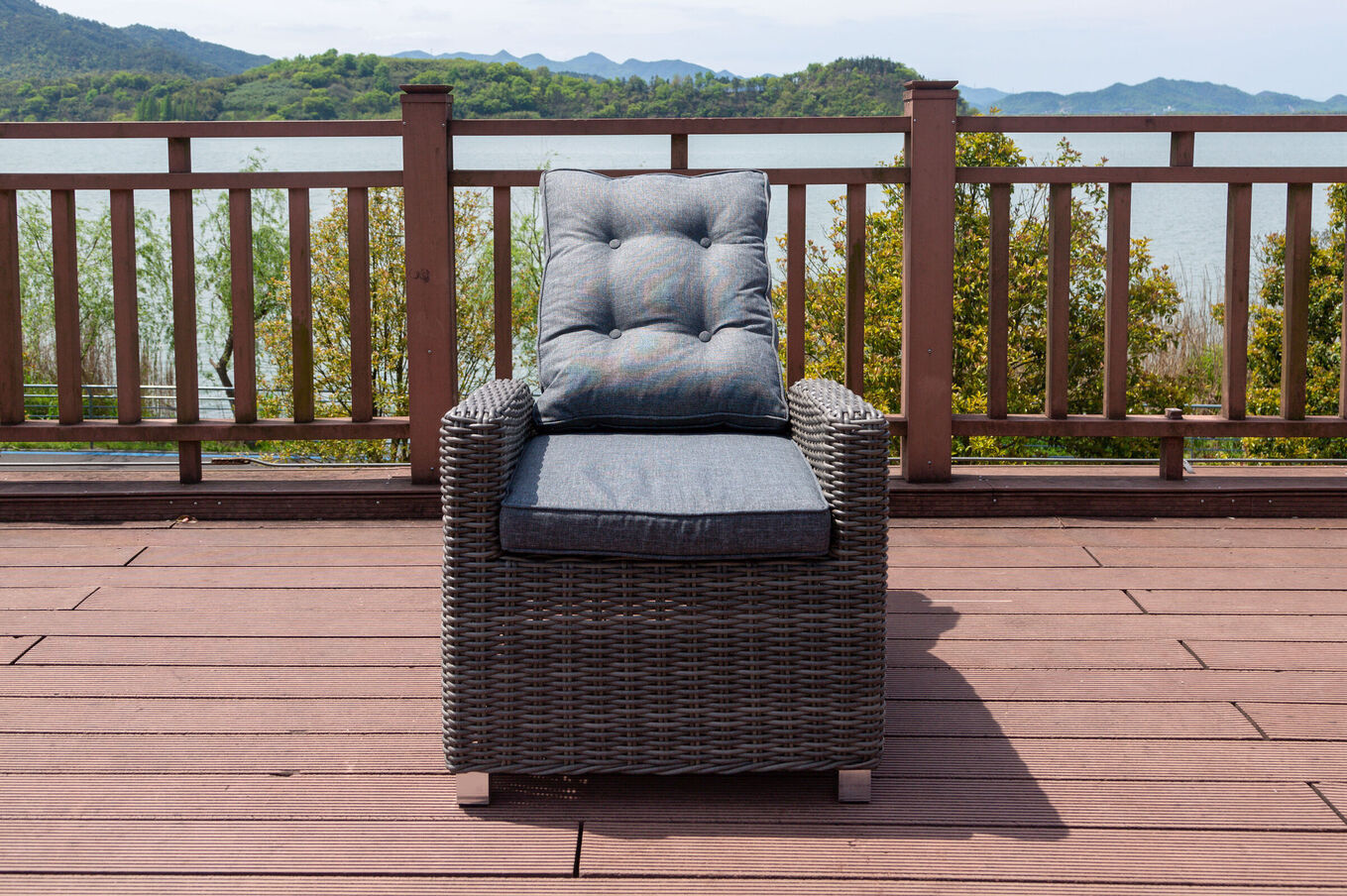 18911  8 12bd81b480eea3ec146a65f051ce230768d04113