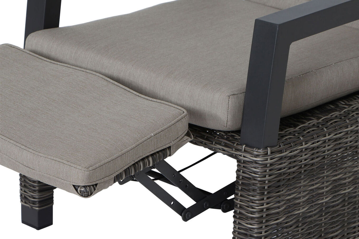 22103  7 1b752e494f8a590d403b2bde829ee447e79fcbbf