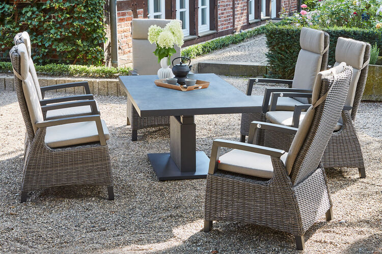 22116  1 67381cb3701342d958fcac677a25b4f14fcd1755